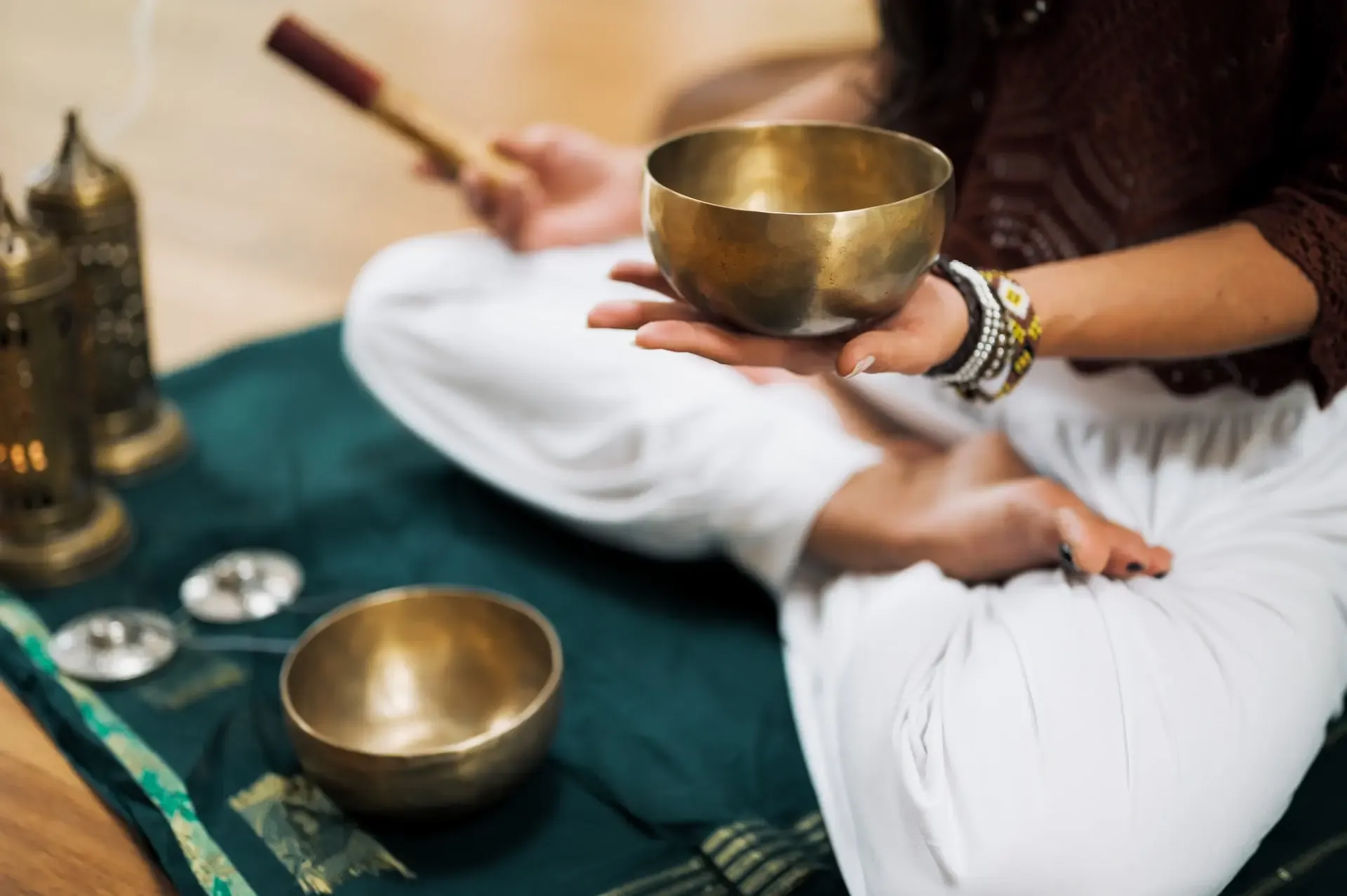 Yoga & sound rituals – hýčkací víkend pro ženy, Galerie Jedlová